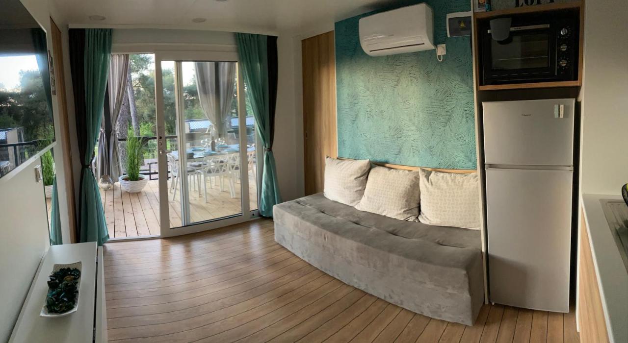 Mobile Home Divina Camp Porton Nature Hideouts Rovinj Exterior photo
